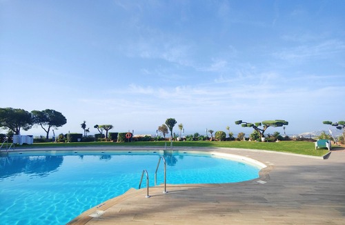 Nerja Apartment | AP197 - Capuchinos - Beautiful apartment with Jacuzzi and free Wi-Fi