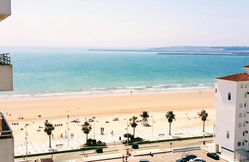 Valdelagrana Apartment | Apartamento moderno 1ª Linea de Playa Valdelagrana