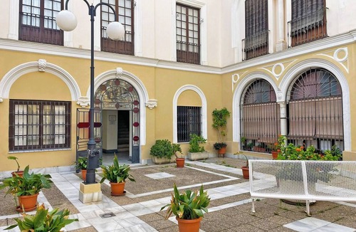 Jerez de la Frontera Old Town Apartment | Apartamento Villamarta - Ole Solutions