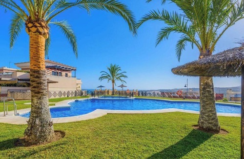 Velez-Malaga Villa | Apartamento Brisa Almayate Alto by Ruralidays