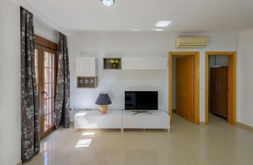 Nerja City Centre Apartment | Apartamento Céntrico Sibarys - 2 dormitorios- Calle Pintada
