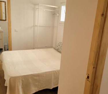 Alcala de Guadaira Apartment | Apartamento con WiFi y aparcamiento privado