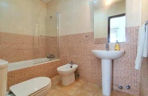 Los Geraeos Apartment | Apartamento con Aire Acondicionado, Wifi y Parking - by Aloha Palma