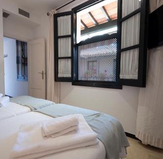 Alameda Apartment | Apartamento con encanto en patio sevillano (204)