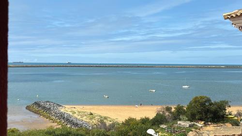 Mazagon Apartment | APARTAMENTO DE AMY CON VISTA AL MAR 2