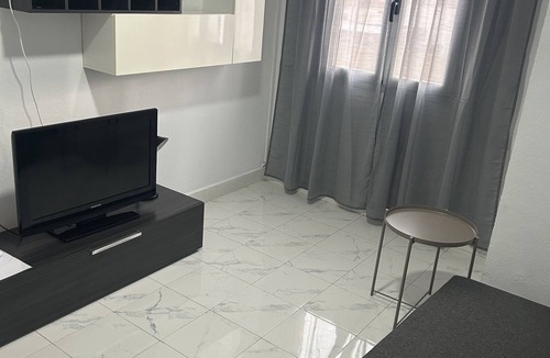 Bailen-Miraflores Condo | Apartamento Domingo