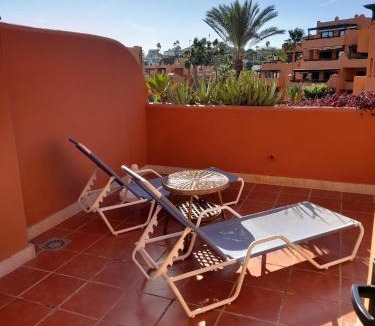 Buenas Noches Apartment | APARTAMENTO DUPLEX con piscinas y MARAVILLOSAS VISTAS AL MAR