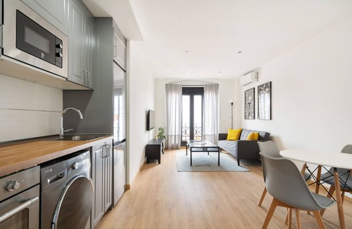Numancia Apartment | apartamento en avenida de la albufera de alquiler temporal