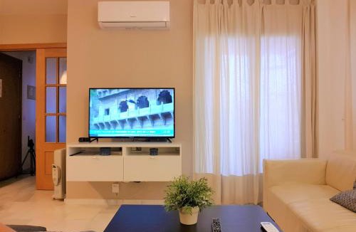 Rincon de la Victoria Apartment | Apartamento con Terraza a 5 min playa