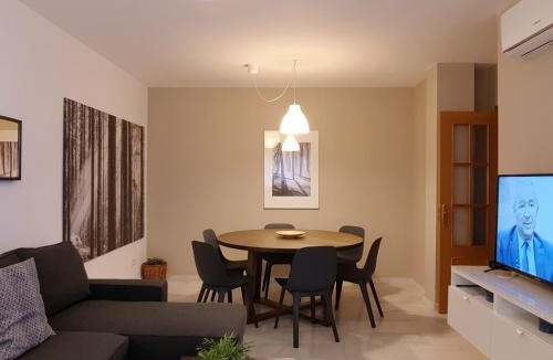 Rincon de la Victoria Apartment | Apartamento con Terraza a 5 min playa