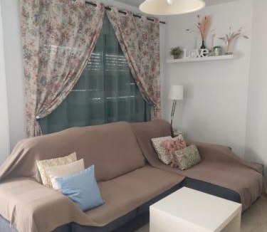 San Luis de Sabinillas Apartment | Apartamento Turístico FlorHouse