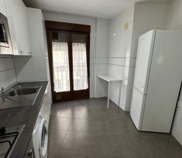 Santa Cruz de la Zarza Apartment | Apartamento Nuevo Duplex