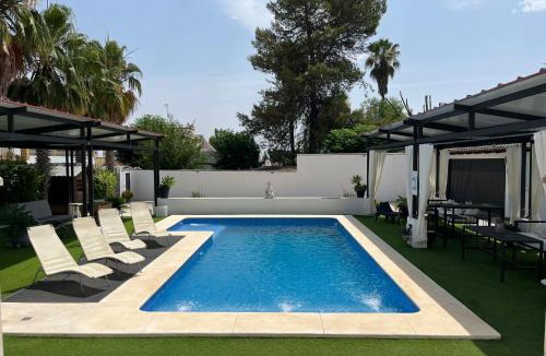 Villanueva del Ariscal Apartment | Apartamento 2, Chalet Manzano a 15" de Sevilla, a 30" del Aeropuerto de Sevilla