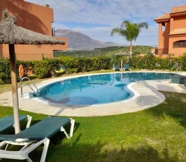 Buenas Noches Apartment | Apartamento espacioso con seis piscinas muy tranquilo y jardines cercano a la playa