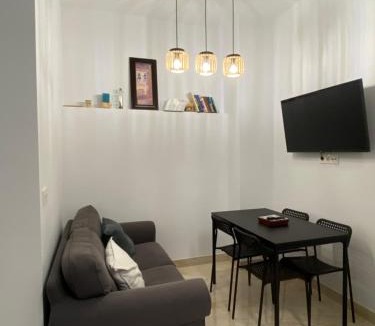 La Mamola Apartment | Apartamento La Mamola