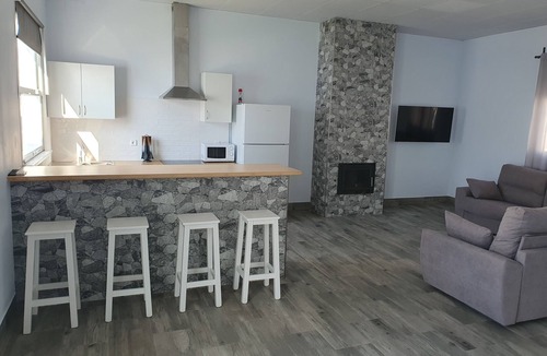 Montellano Apartment | Apartamento Loft Marina 21, Amplia Piscina Ideal Para Familias