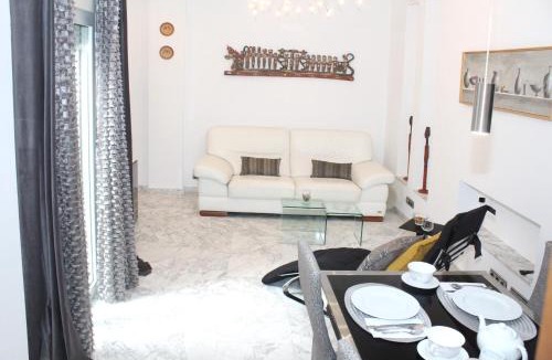 Leon XIII-Los Naranjos Apartment | Apartamento Luminoso en Macarena