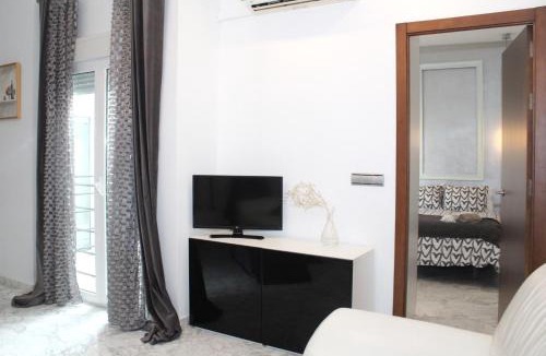 Leon XIII-Los Naranjos Apartment | Apartamento Luminoso en Macarena