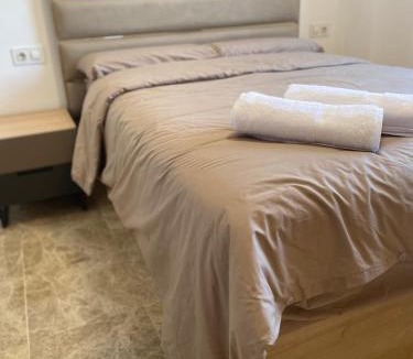 R.E.N.F.E. Apartment | Apartamento Minimalista Vialia
