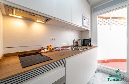 Huelva Apartment | Apartamento moderno en Huelva centro con parking
