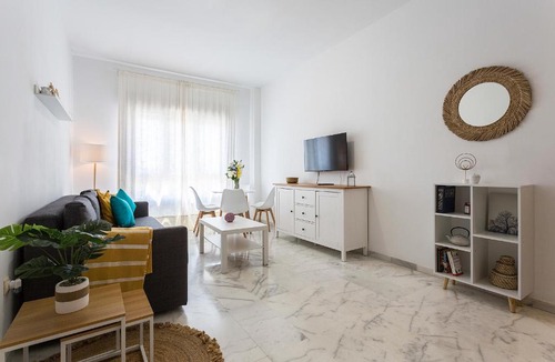 Bormujos Apartment | Apartamento Moderno LuxSevilla Bormujos