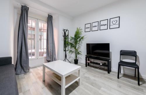 Embajadores Apartment | Apartamento Moderno y Céntrico en el Vibrante Lavapies