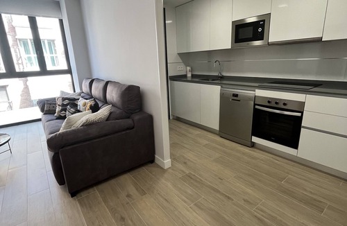 San Diego Apartment | Apartamento Nuevo Línea 1 Metro Comunicado