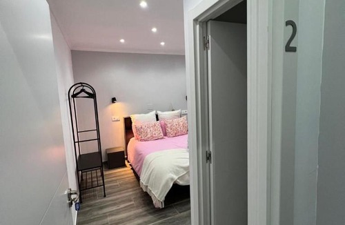 Mieres del Camino Apartment | Apartamento para 6 personas en Mieres, Asturias