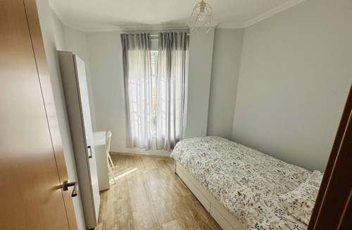 Distrito Sur Apartment | Apartamento Parque Miraflores ¡A 5 min de la Mezquita Catedral!