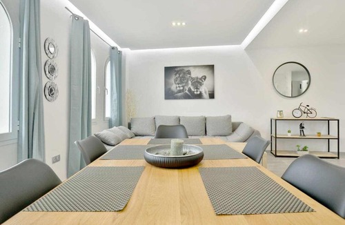 San Francisco-Ribera Apartment | Apartamento Paseo de La Ribera