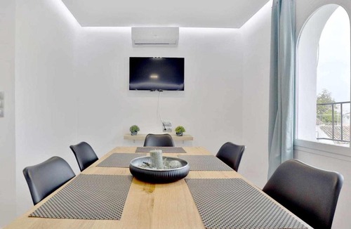 San Francisco-Ribera Apartment | Apartamento Paseo de La Ribera