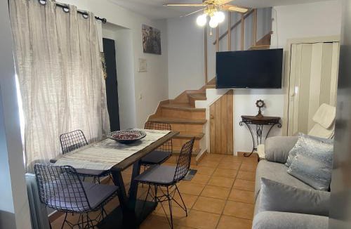 Cazalla De La Sierra Apartment | APARTAMENTO RURAL CASA MONTE