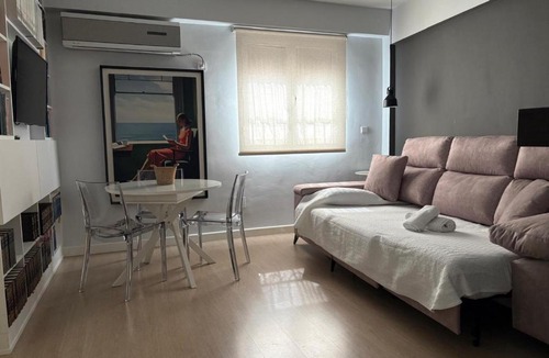 San Basilio Apartment | Apartamento San Basilio Bookish Place
