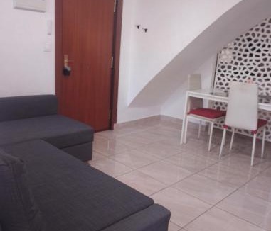 Ciudad Jardin Apartment | apartamento serrano con terraza
