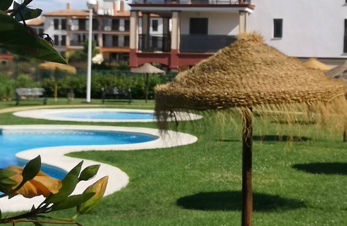 Costa Esuri Apartment | Apartamento Terraza, Piscinas, Golf and Playas en La Costa de la Luz y El Algarve