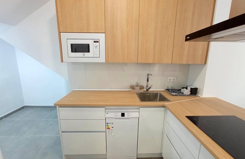 Valdeolleros Apartment | Apartamento Vial Norte A