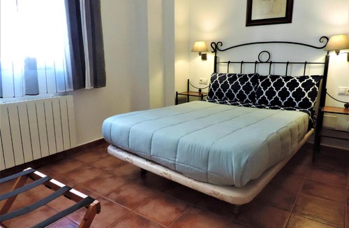 Zaidin Apartment | APARTAMENTOS CASERIA DE COMARES