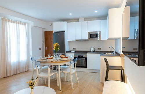 Estepona Hotel | Apartamentos Las Olas del Mar