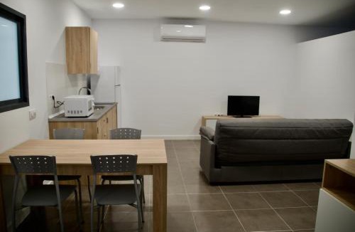 Carcaboso Apartment | Apartamentos Los Miliarios