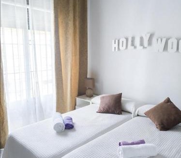 La Trinidad-San Juan y Todos los Santos Apartment | Apartamentos Plaza de Austria