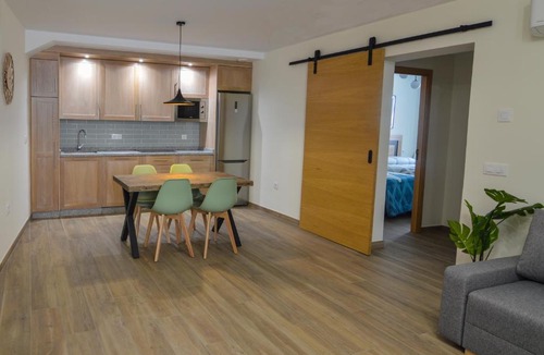 Santiago Apartment | Apartamentos Turísticos Hornillo AT-CC-00681