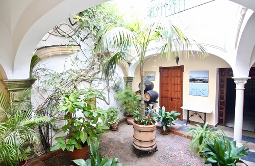 El Puerto de Santa Maria Apartment | Apartment 'Capitán De Navio' with Balcony, Wi-Fi and Air Conditioning