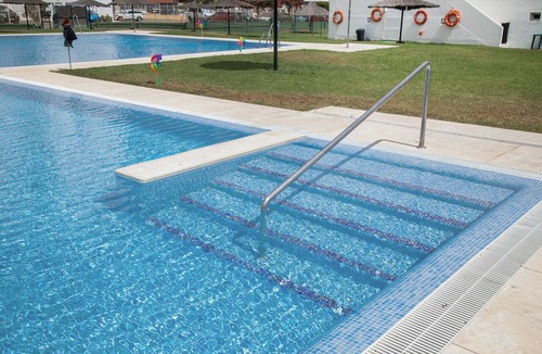 El Puerto de Santa Maria Apartment | Apartment "Brisa Marina" with Shared Pool & Wi-Fi