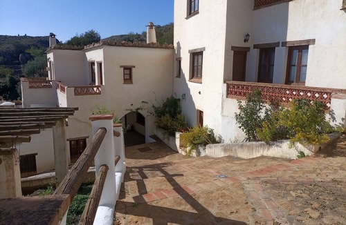 Alpujarra De La Sierra Apartment | Apartment at El Golco