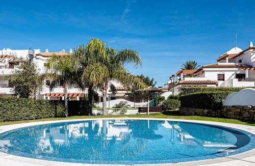 Poblado de Sancti Petri Apartment | Apartment with garden in Chiclana, near the beach