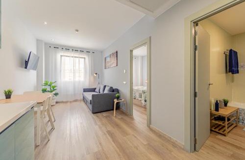 Bormujos Apartment | Apartment 25 with free parking and pool