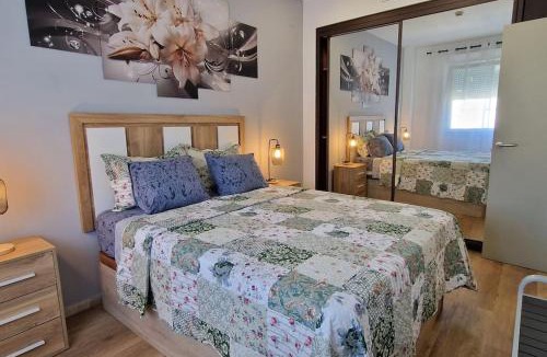 Bormujos Apartment | Apartment 25 with free parking and pool