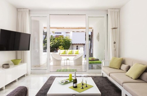 Urbanization Alcazaba Beach Apartment | Apartment Alcazaba Beach by Interhome