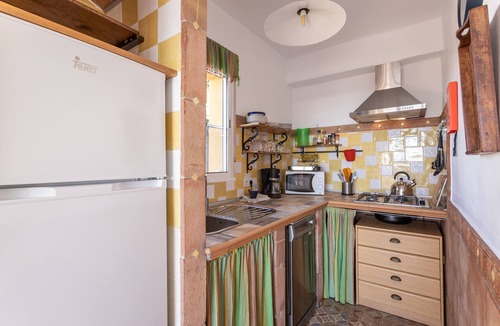 Competa Apartment | Apartment "Alma" with Mountain View, Pool, Whirlpool, Wi-Fi, A/C & Terrace