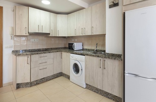 La Cala del Moral Apartment | Apartment 'Apartamento La Cala' with Sea View, Wi-Fi and Air Conditioning